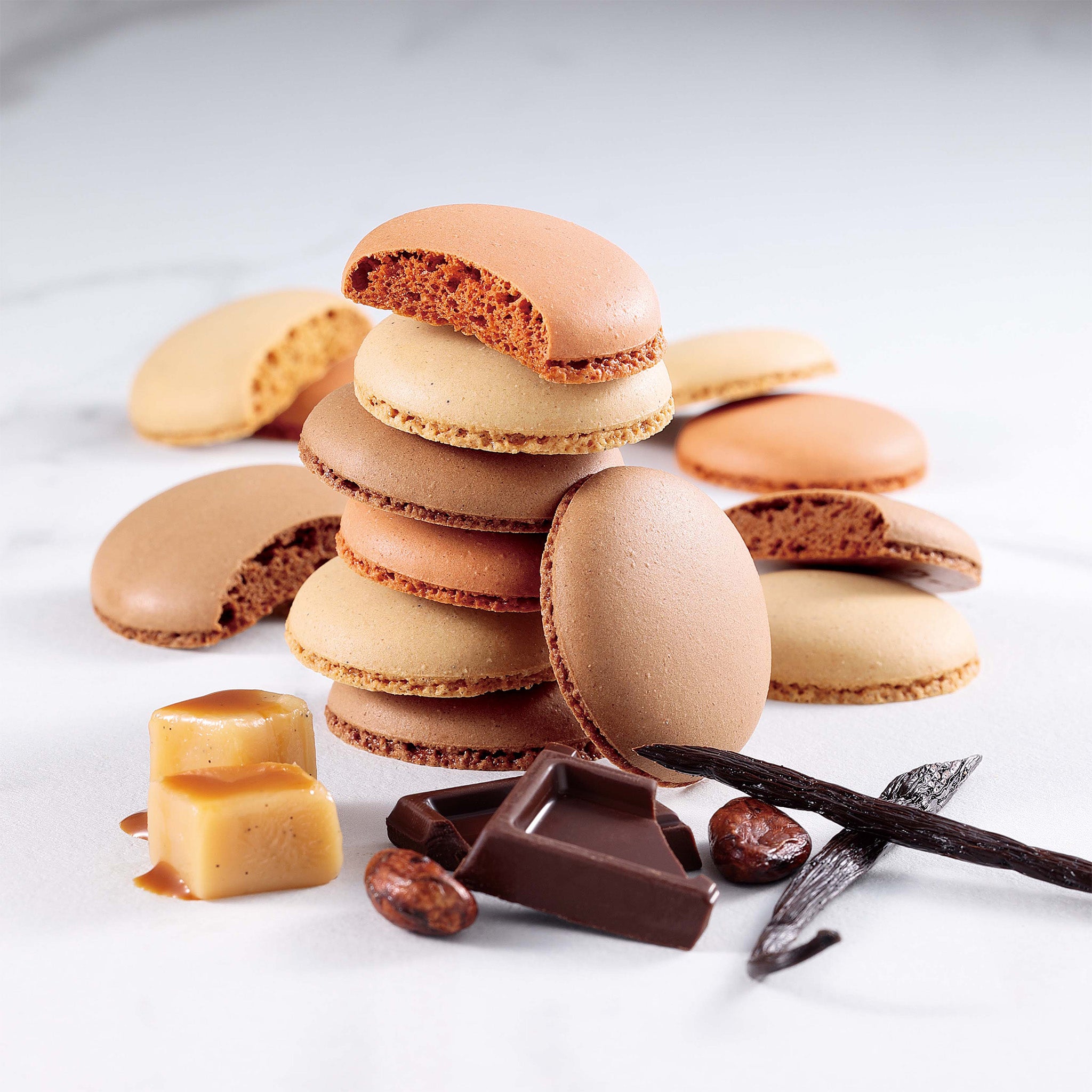 東京マカロンラスクNEXT 10個入(キャラメル・バニラ・ショコラ)